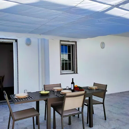 Da Mimma Di Casa Camilla Journey アパート マリーナ・ディ・ペスコルーゼ